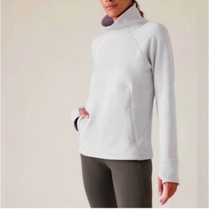 Athleta Polartec Altitude Funnel Neck Sweatshirt Winter Fleece Grey medium